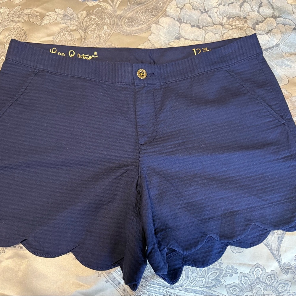 Lilly Pulitzer Deep Blue Scalloped Shorts